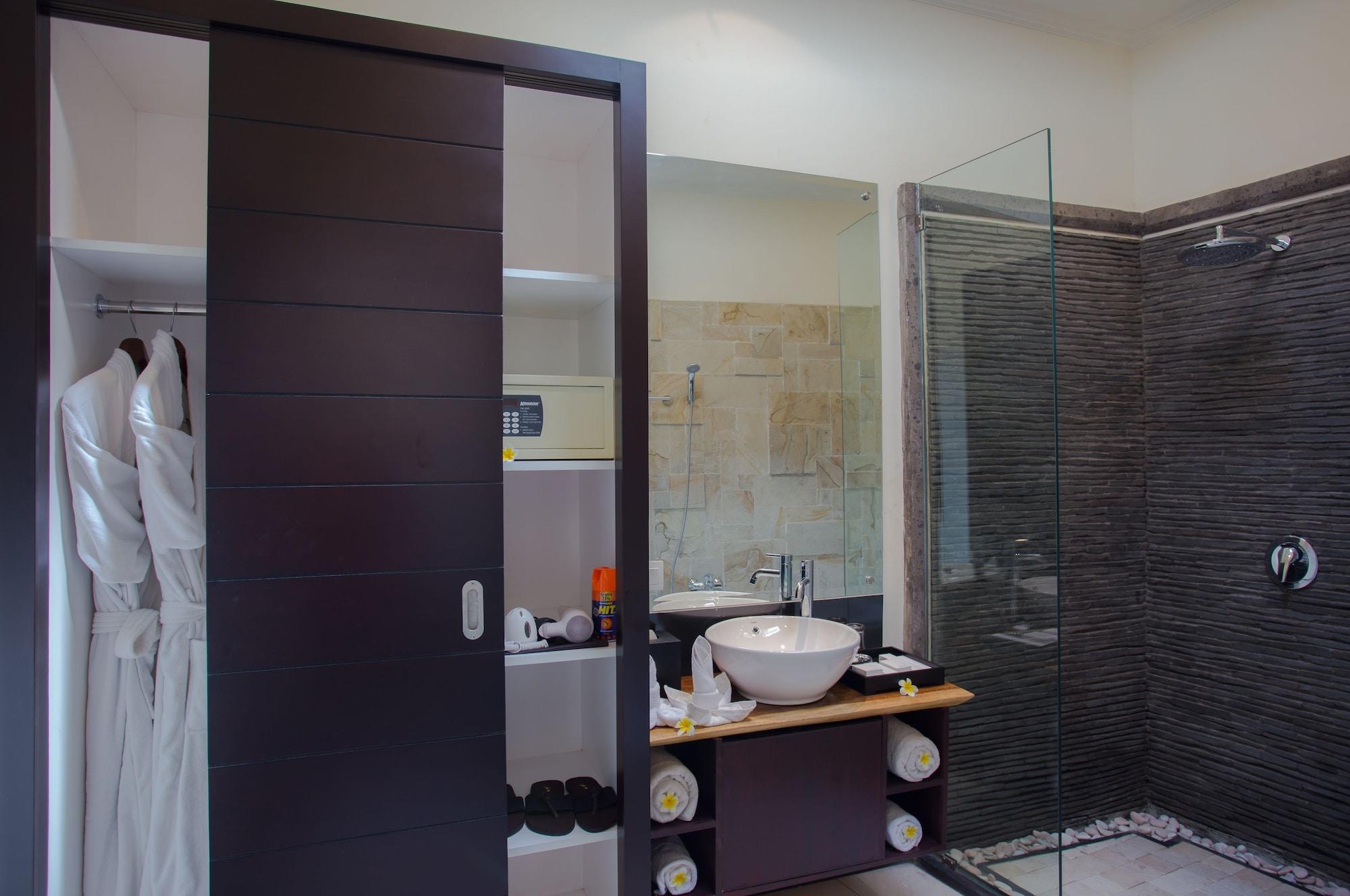 Kayu Suar Bali Luxury & Villa Sanur (Bali)