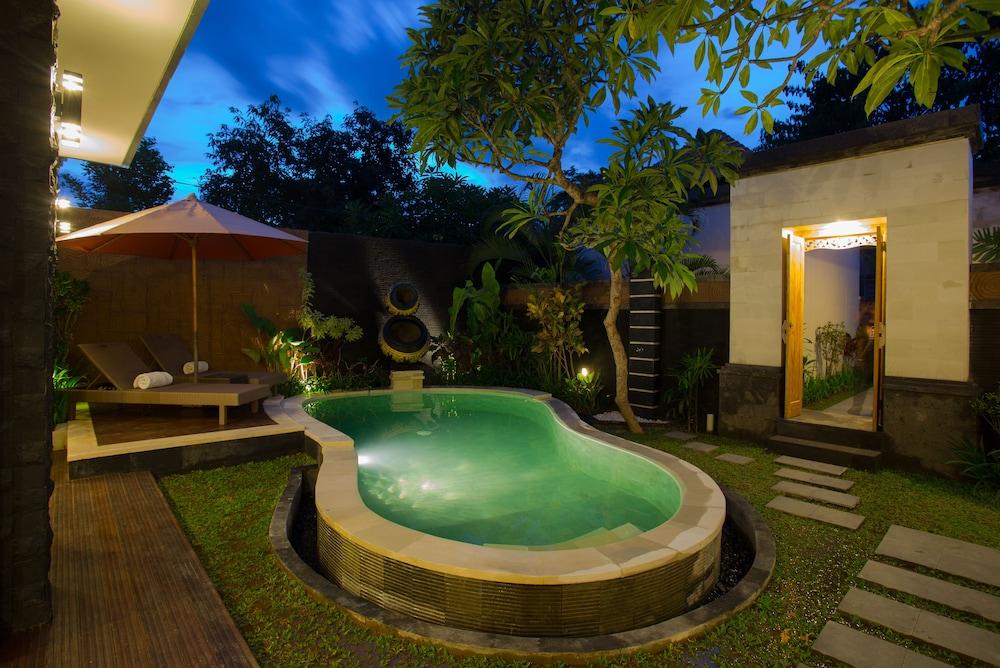 Villa Kayu Suar Bali Luxury & *