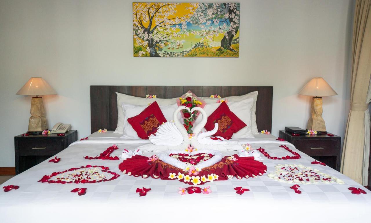 Villa Kayu Suar Bali Luxury & *